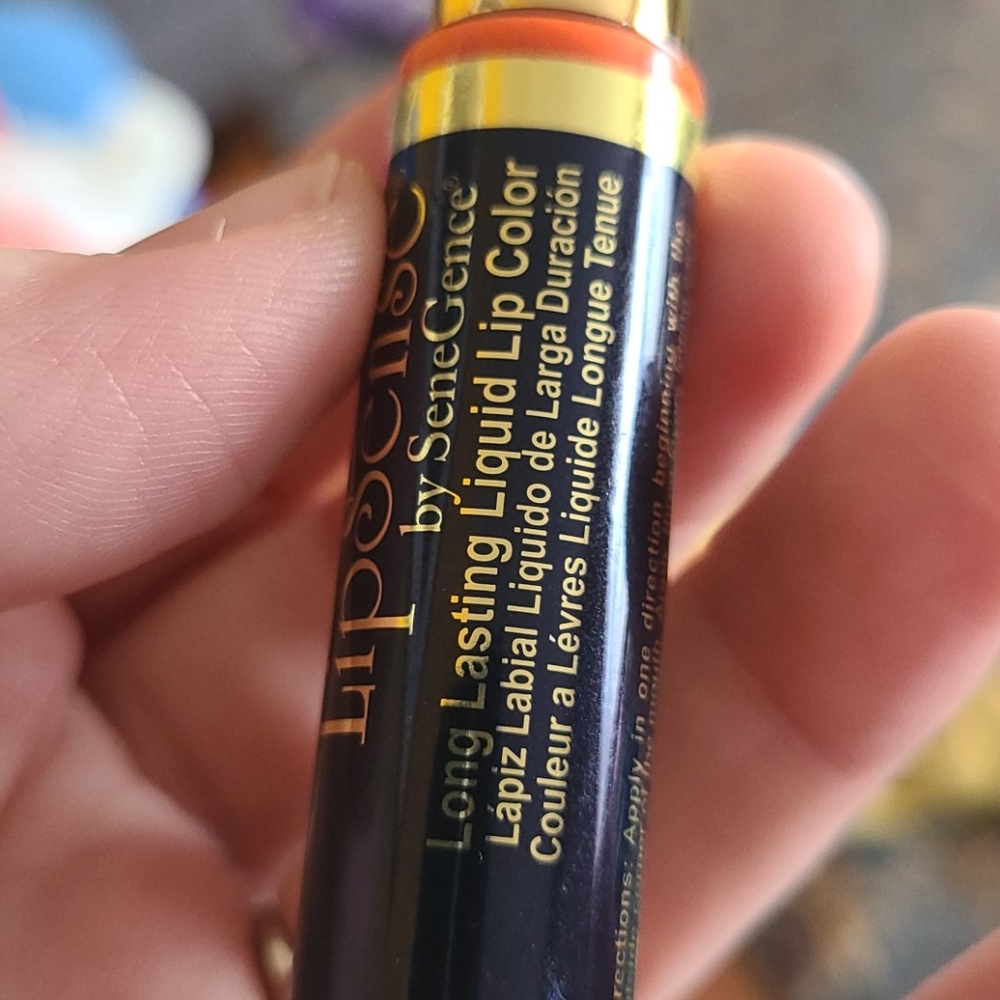 Samon Lipsense - Picture 3 of 3